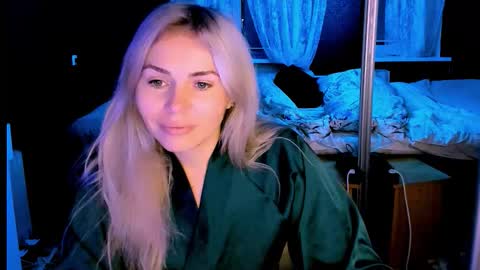 Snapshot of loraboyar chatting on October 14, 2:23 am Lora online show from October 14, 2:23 am