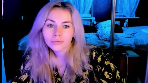 Snapshot of loraboyar chatting on October 24, 2:41 am Lora online show from October 24, 2:41 am