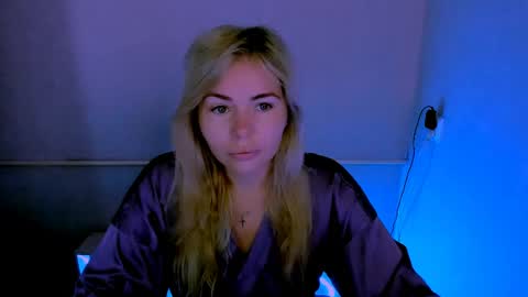 Snapshot of loraboyar chatting on May 7, 2:39 am Lora online show from May 7, 2:39 am