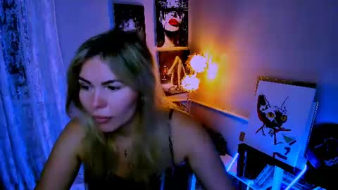 Lora online show from July 1, 1:40 am