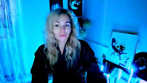 Lora online show from July 17, 2:40 am
