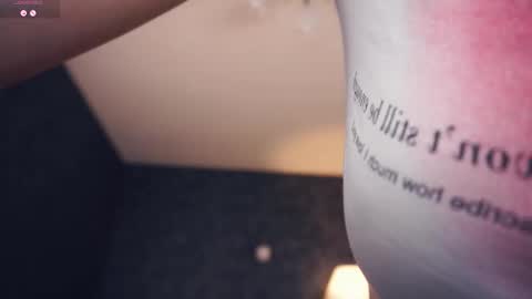 Snapshot of loradarter chatting on October 30, 5:09 am Lora online show from October 30, 5:09 am