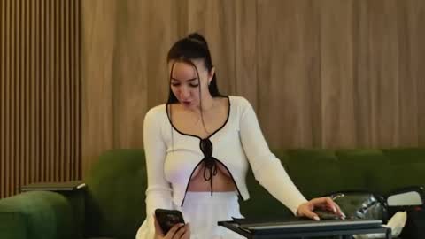 Miss online show from March 2, 7:43 am