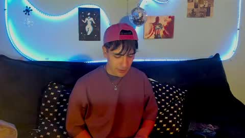 Snapshot of lord_apoloo chatting on April 26, 7:17 am Apolo online show from April 26, 7:17 am