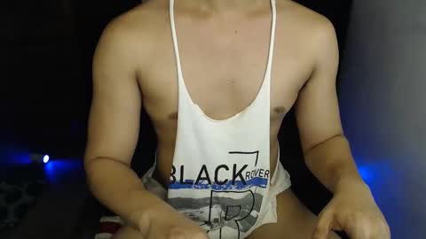 Macky online show from April 18, 2:48 am