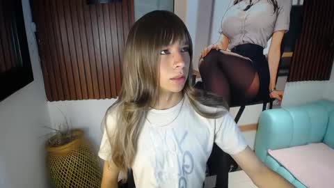 Tayron online show from April 21, 3:35 am