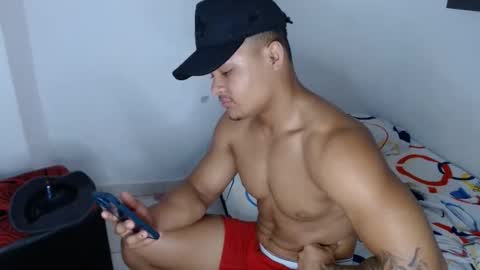 Dominic online show from October 14, 4:19 pm