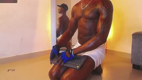 Snapshot of lordbyron444 chatting on June 23, 9:46 pm Lord Byron online show from June 23, 9:46 pm