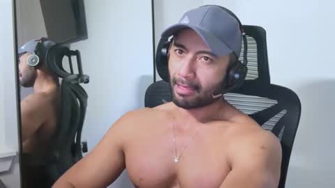 Cale online show from February 22, 11:09 am