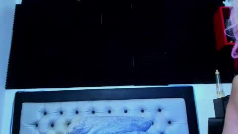 Lore Depp online show from November 23, 4:34 am