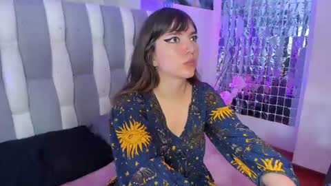 Snapshot of loren_jacksoon chatting on June 19, 11:58 am Loren online show from June 19, 11:58 am