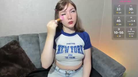 Loren   online show from July 16, 12:33 pm