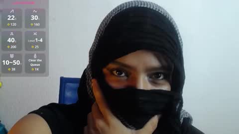 lorena494103 online show from October 6, 4:43 am