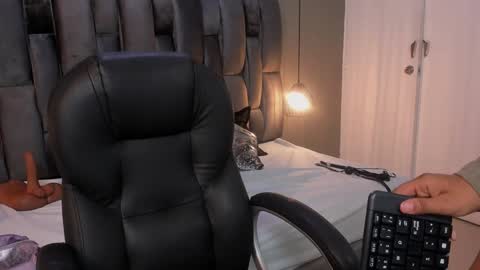 Lorena Vieira  online show from February 9, 12:17 am