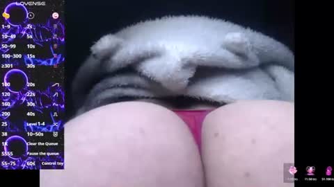 Snapshot of lorenitha_20 chatting on June 21, 3:47 pm lorenitha online show from June 21, 3:47 pm