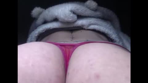 Snapshot of lorenitha_20 chatting on July 11, 5:26 pm lorenitha online show from July 11, 5:26 pm