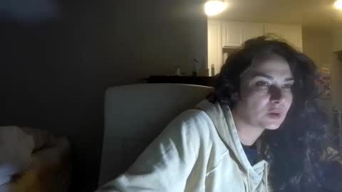 Snapshot of lorenlovely chatting on October 10, 6:45 am lorenlovely online show from October 10, 6:45 am