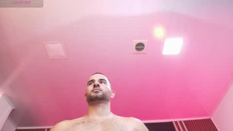  L O R E N Z O  Thumbs Up help  online show from March 23, 5:17 pm