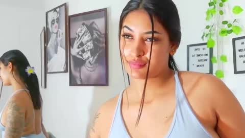 loretahorny online show from February 12, 1:06 pm