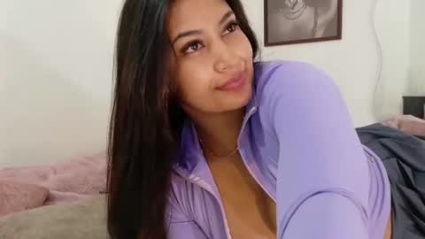 Snapshot of loretahorny25 chatting on June 30, 1:34 pm Loretahorny25 online show from June 30, 1:34 pm