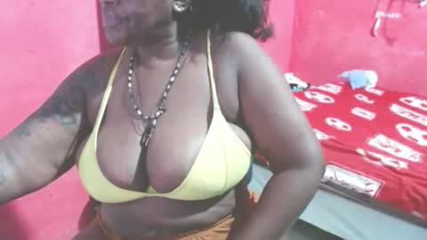 loretybighot online show from April 22, 11:56 am