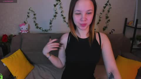 LORI online show from April 14, 12:16 am