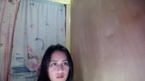 LORI online show from November 18, 5:06 pm