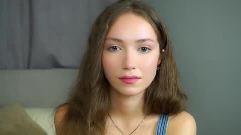 Naomi online show from September 13, 9:47 pm