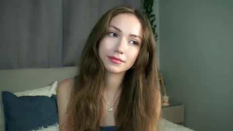 Naomi online show from September 19, 9:26 pm