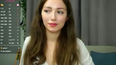 Naomi online show from October 3, 9:34 pm