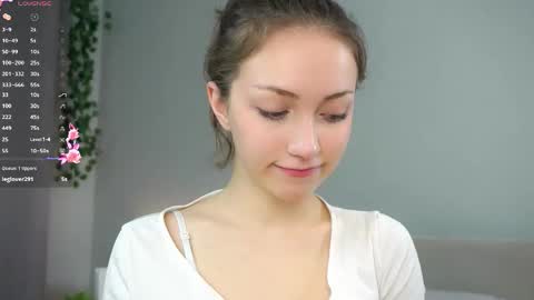 Naomi online show from November 11, 2:00 am