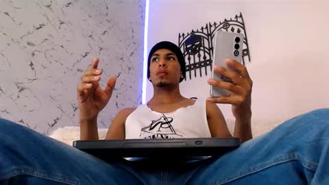 Lorian Vikel  online show from October 12, 8:52 pm