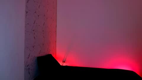 Lorian Vikel  online show from April 5, 11:02 pm