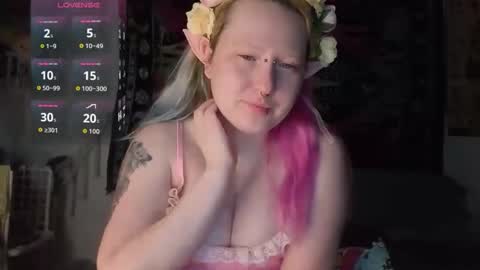 Lori Critter online show from April 19, 10:14 am