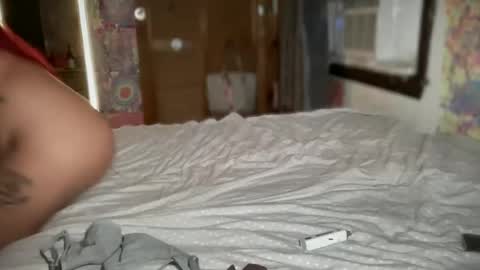 Lorelai Kane online show from July 7, 6:47 am