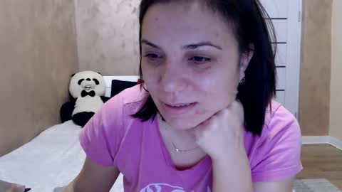 LorraGrey online show from January 17, 4:39 am