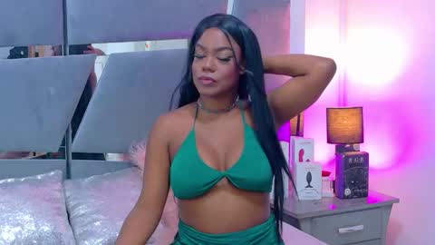 lorraine_johnson online show from February 27, 6:30 pm