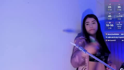 lore  online show from March 25, 11:16 am