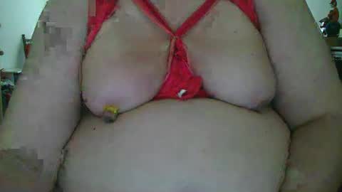 Snapshot of lory_99 chatting on January 26, 10:45 am Lory online show from January 26, 10:45 am