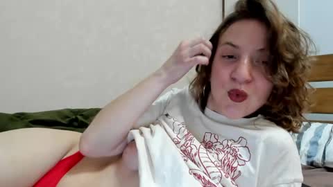 lost_moon online show from April 24, 5:48 pm