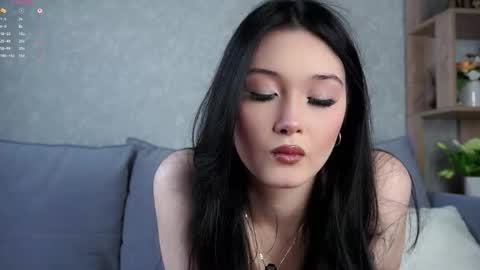 Snapshot of lost_mymind chatting on October 14, 11:00 am Jess online show from October 14, 11:00 am