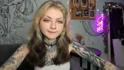 Snapshot of lostallice chatting on January 11, 4:48 am lostallice online show from January 11, 4:48 am