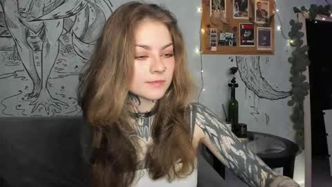 Snapshot of lostallice chatting on October 7, 5:59 am lostallice online show from October 7, 5:59 am