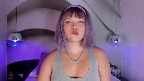 Lotti online show from January 9, 2:42 pm