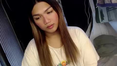 Snapshot of louheart chatting on December 14, 1:59 pm Sweet   online show from December 14, 1:59 pm