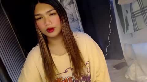 Snapshot of louheart chatting on December 16, 9:14 am Sweet   online show from December 16, 9:14 am