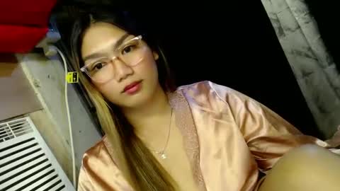 Snapshot of louheart chatting on January 3, 3:01 pm Sweet   online show from January 3, 3:01 pm