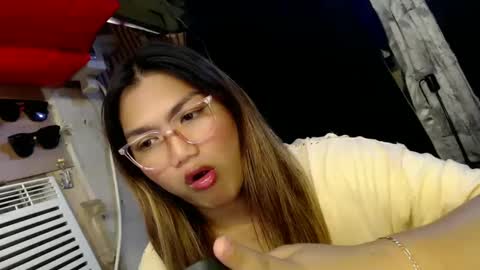 Snapshot of louheart chatting on January 8, 5:05 am Sweet   online show from January 8, 5:05 am