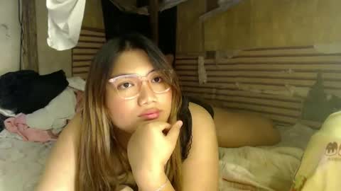 Snapshot of louheart chatting on January 17, 10:34 pm Sweet   online show from January 17, 10:34 pm