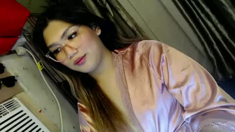 Snapshot of louheart chatting on February 24, 2:51 am Sweet   online show from February 24, 2:51 am